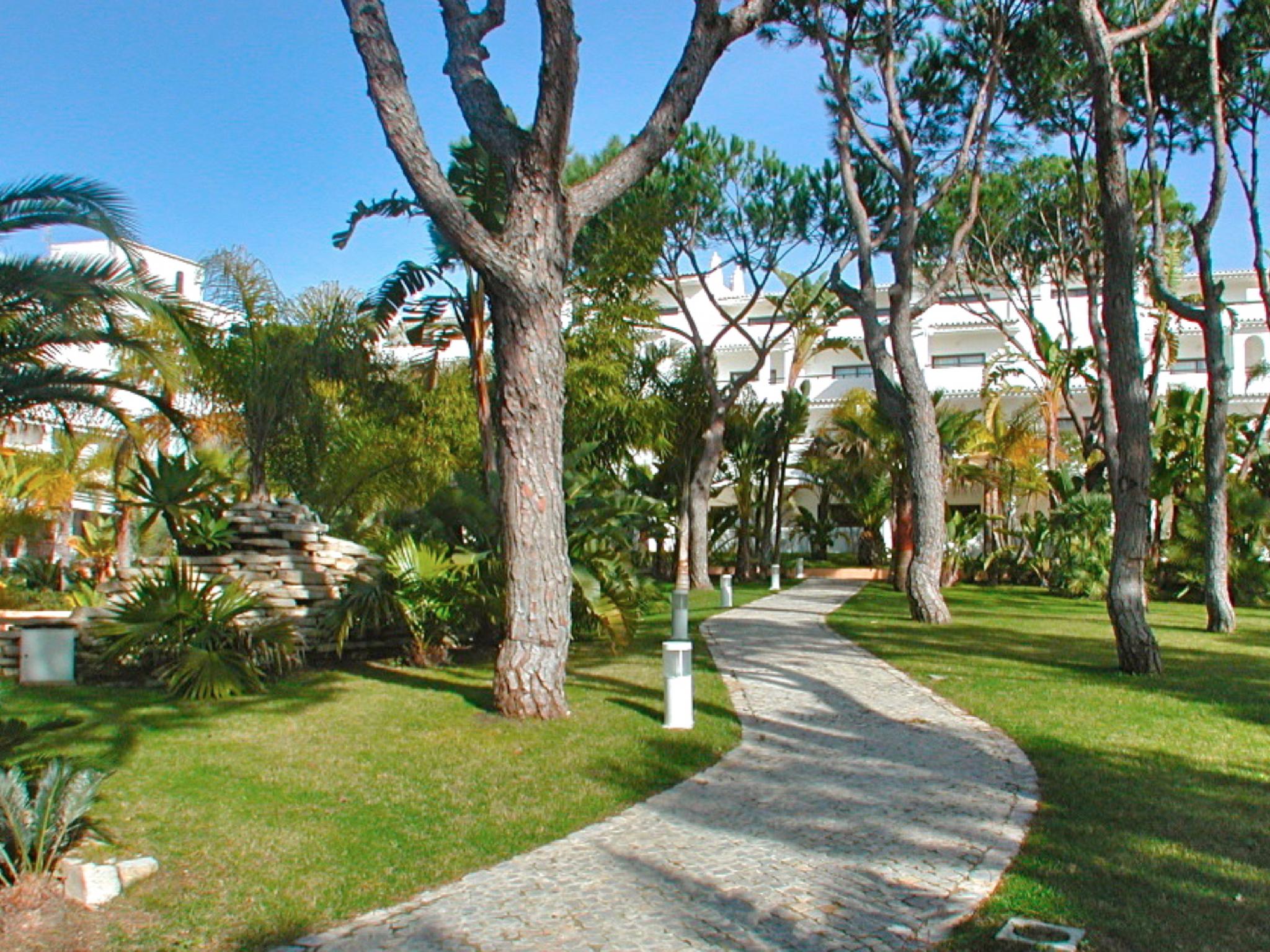 Ria Park Garden Hotel Алмансил Екстер'єр фото